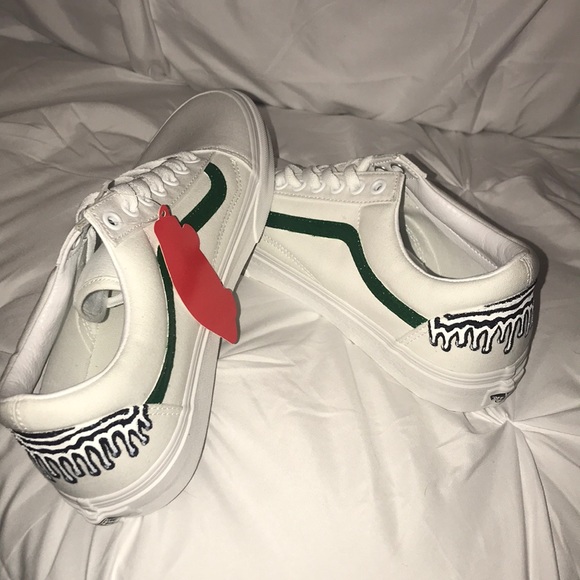 •HAND PAINTED VANS• - Picture 7 of 11